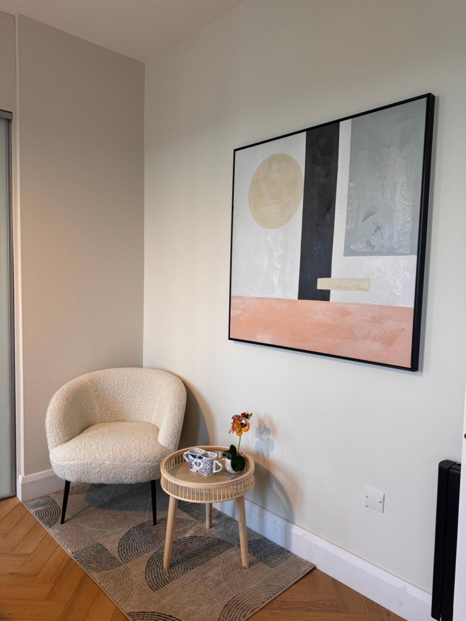 Finnstown Hall- Private Room In Shared Apartment With The Host Dublín Exterior foto